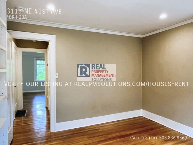 Building Photo - 3115 NE 41st Ave