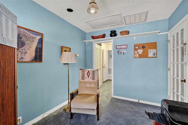 Building Photo - 2824 Summervale Dr