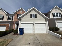 Building Photo - Charming 3BD, 2.5BA Raleigh Townhome with a Fenced Yard Near Shopping, Dining, Interstates, and R...
