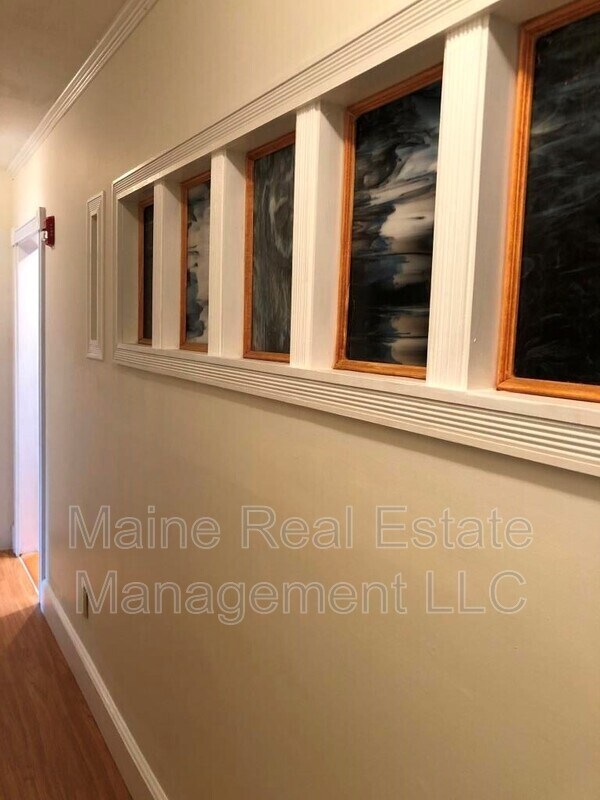 Building Photo - 1121 Stillwater Ave