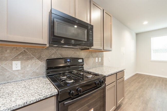 Building Photo - 3026 Orchid Ranch Dr