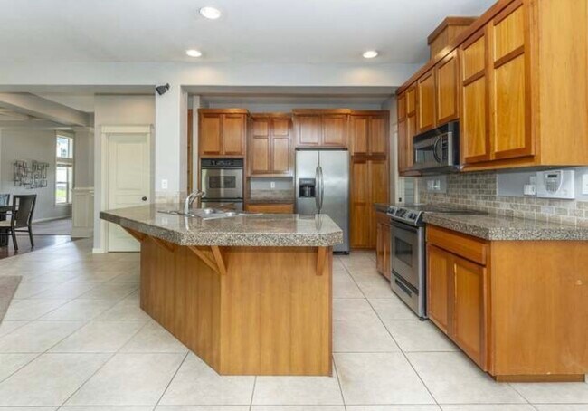 Building Photo - 3081 SE Riesling Rd