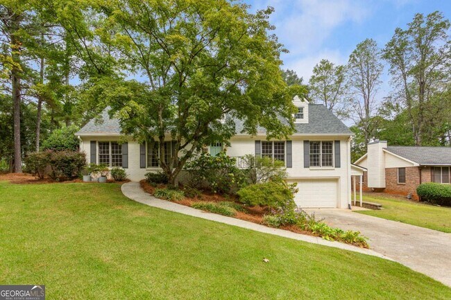 Building Photo - 1375 Mosswood Ln SE