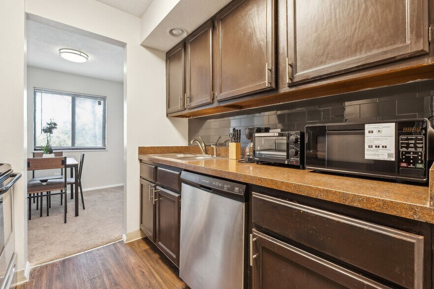 Building Photo - 140 Antelope Way