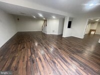 Building Photo - 14105 Murphy Terrace