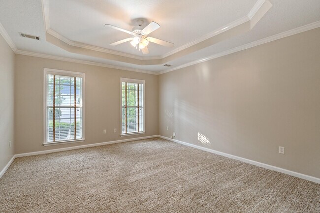 Building Photo - 391 Sandleton Way