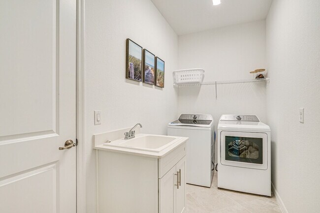 Building Photo - 17180 Jadestone Ct