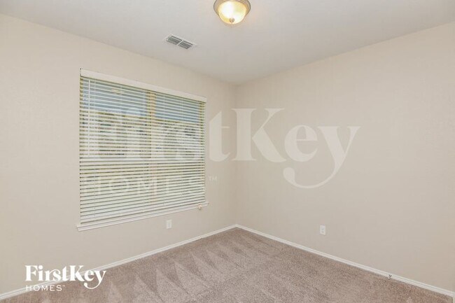 Building Photo - 6252 Outrigger Rd