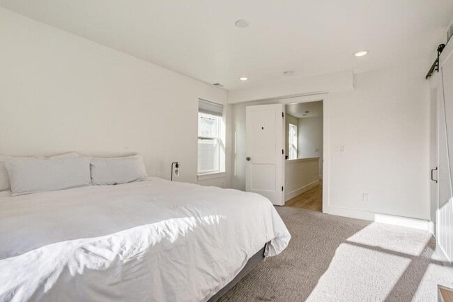 Building Photo - 3044 N Speer Blvd