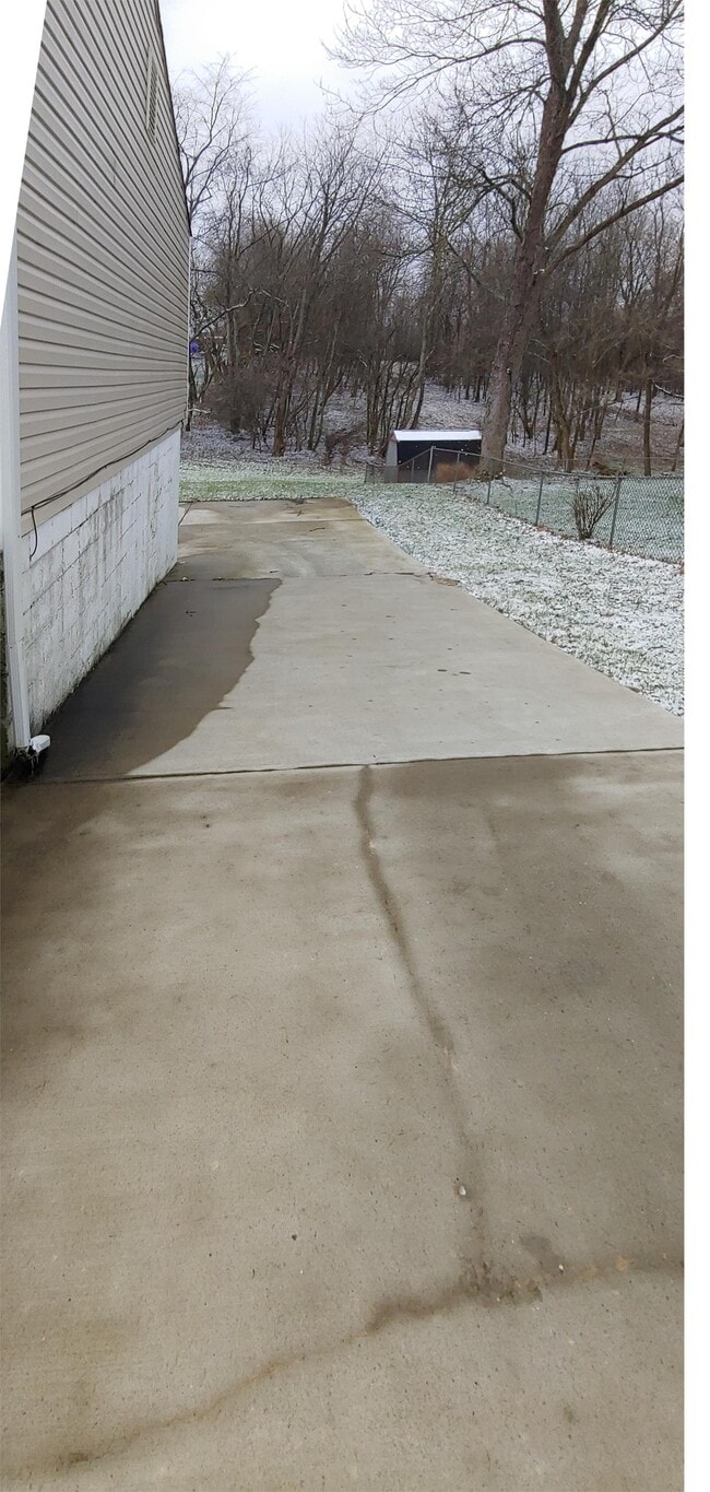 Building Photo - 1797 Cedaridge Dr