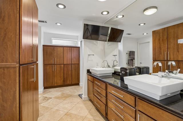 Building Photo - 4324 Cobblers Ln