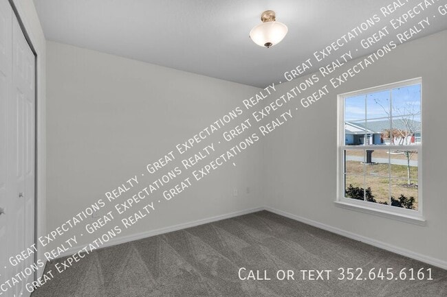 Building Photo - 678 Walkertown Dr