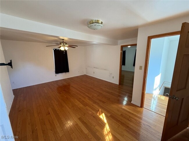 Building Photo - 1576 E 36th St