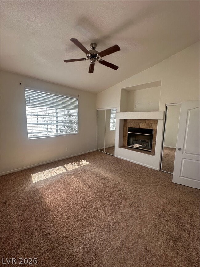 Building Photo - 10237 King Henry Ave