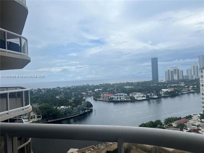 Primary Photo - 20191 E Country Club Dr