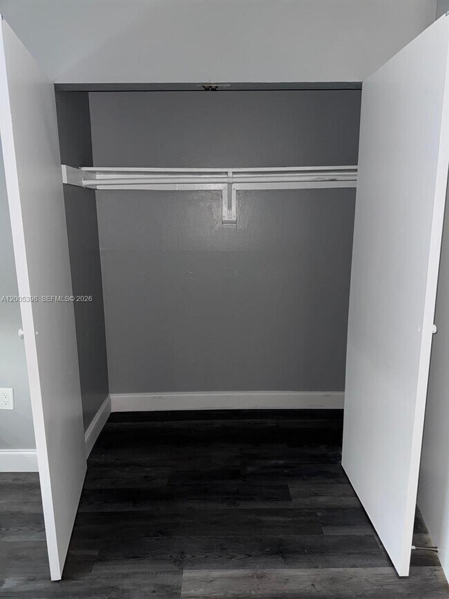 Building Photo - 301 NW 177th St