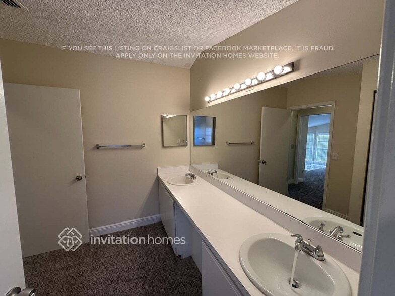 Building Photo - 1348 Sweet William Ln