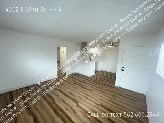Building Photo - 4212 E 10th St