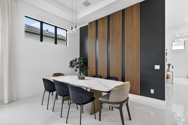 Building Photo - 10195 SW Latium Wy