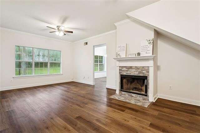 Building Photo - 23423 N Rian Dr
