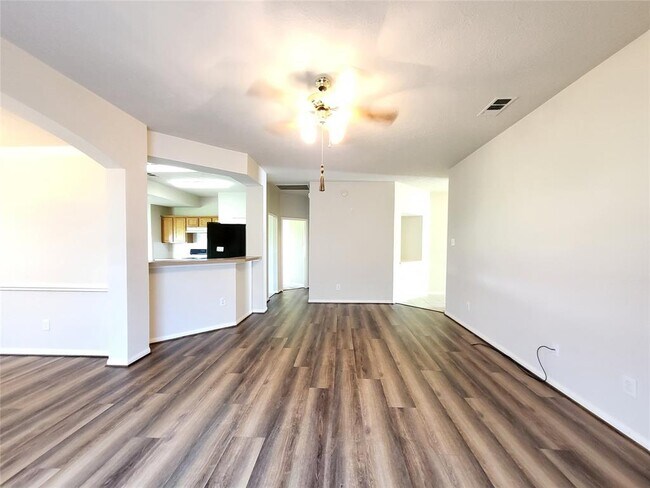 Building Photo - 11038 Desert Springs Cir