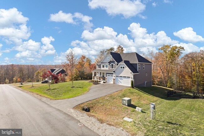 Building Photo - 212 Southern View Dr