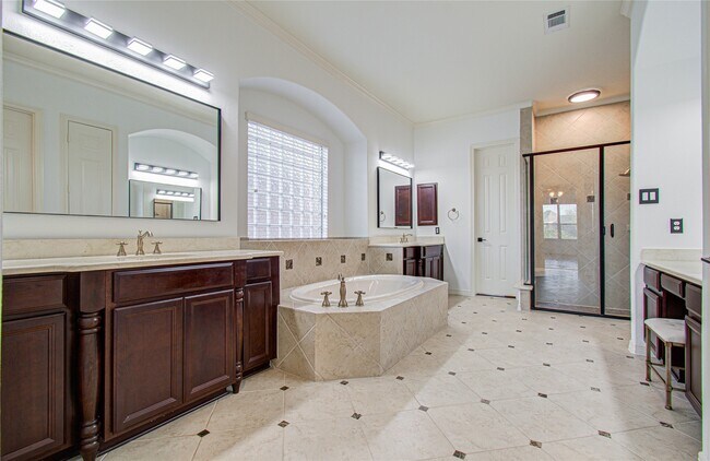 Building Photo - 5226 Limestone Hill Ln