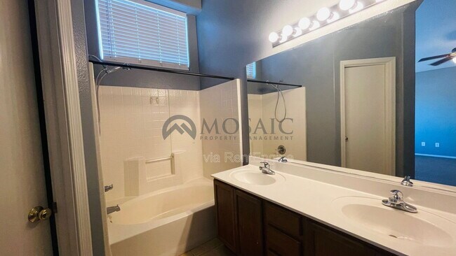 Building Photo - 20415 N 81st Dr