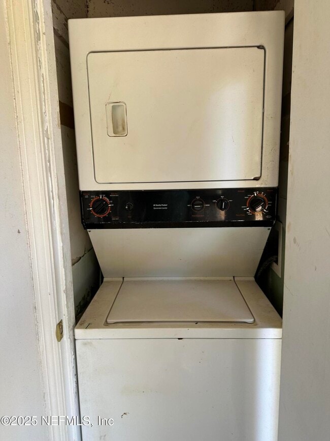 Building Photo - 5201 Atlantic Blvd