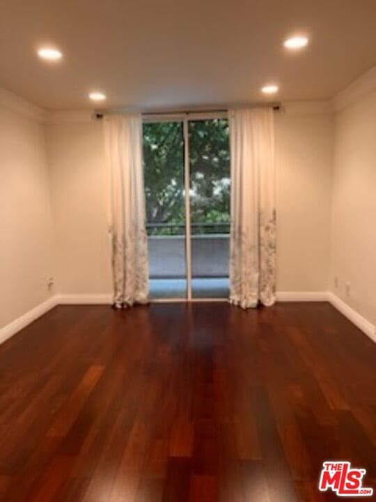 Building Photo - 1880 Veteran Ave