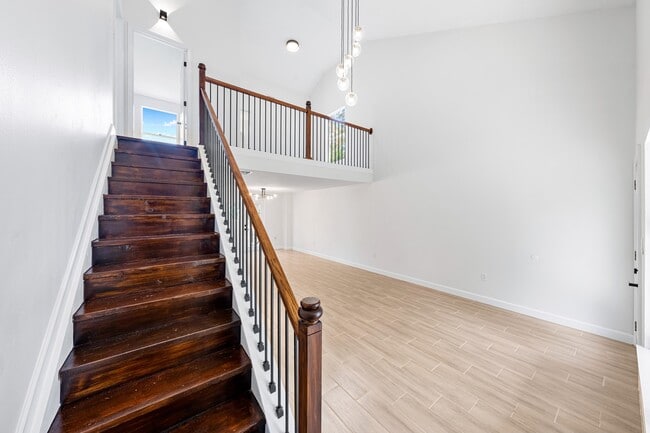 Building Photo - 5175 Moeller Ave