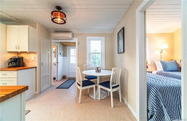 Building Photo - 99 Great Harbor Rd