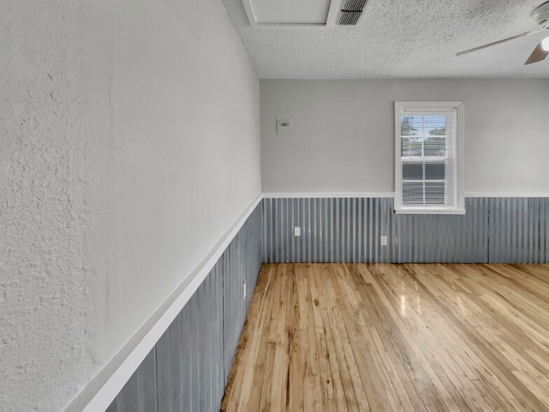 Building Photo - 2610 39th St