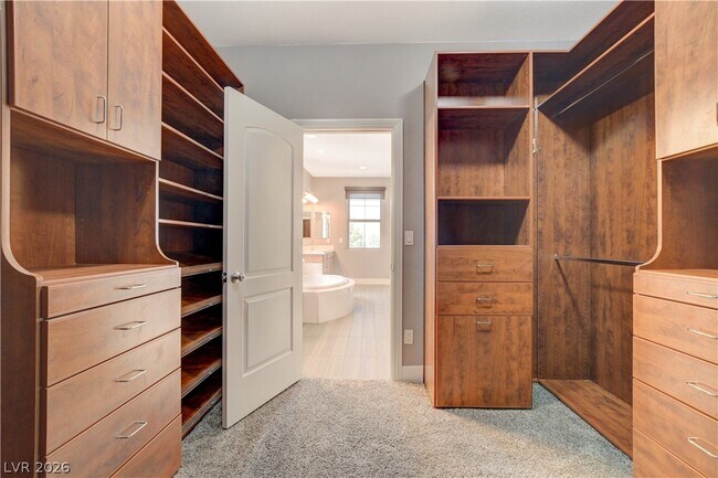 Building Photo - 9176 Worsley Park Pl