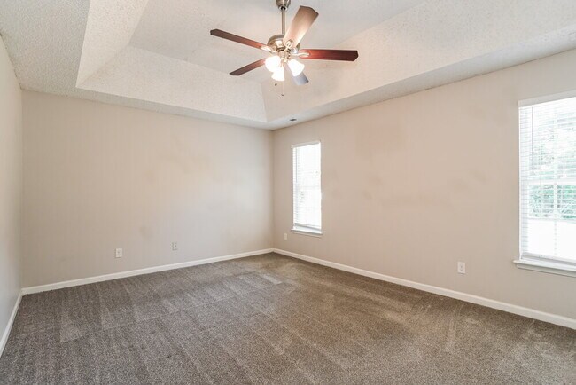 Building Photo - 1715 Harte Cir