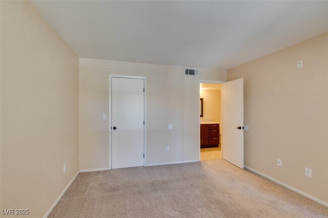 Building Photo - 2300 E Silverado Ranch Blvd