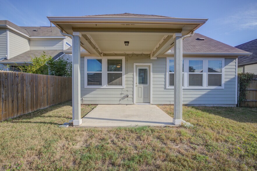 Covered Porch - 1602 Denesa Dr