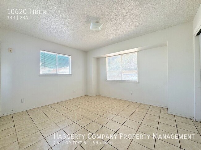 Building Photo - 10620 Tiber-