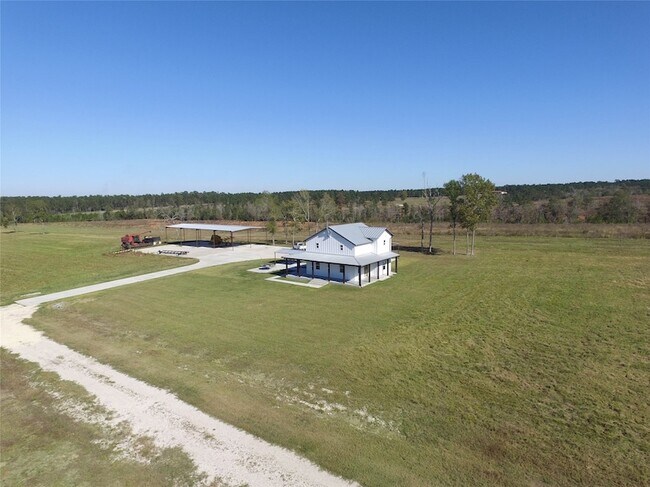 Building Photo - 1275 Castlewood Rd