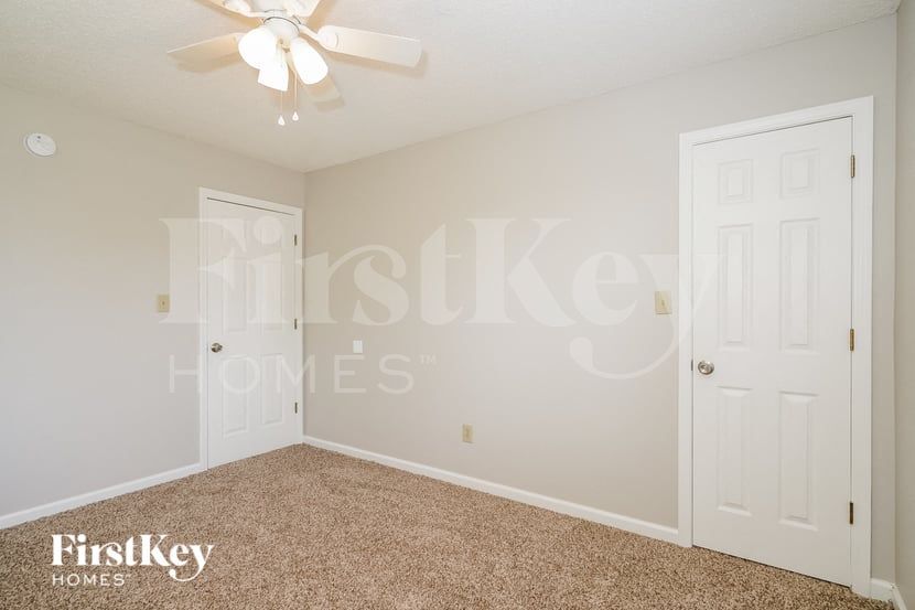 Building Photo - 1177 Alder Rd