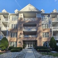 Building Photo - 8409 Sanctuary Boulevard