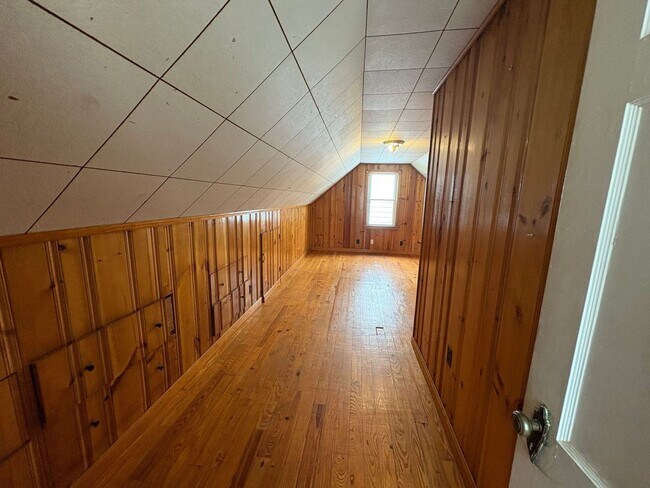 Building Photo - 5210 Cato St