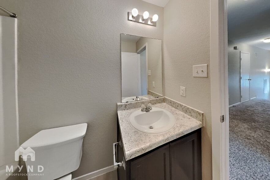 Building Photo - 9539 Apple Ridge Ln