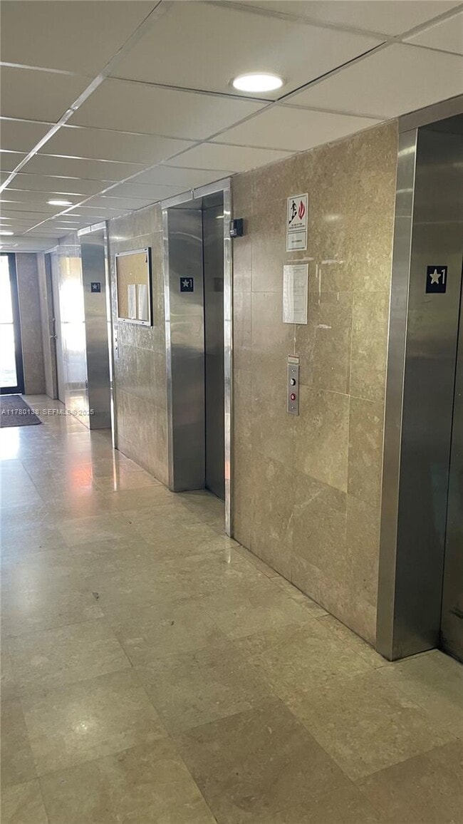 Building Photo - 1805 Sans Souci Blvd