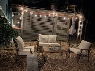 Charming surroundings - 26036 Clover Rd