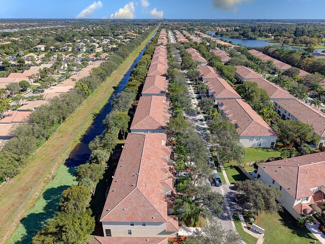 Building Photo - 9929 Porta Leona Ln