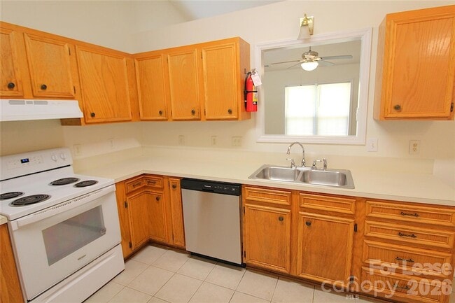 Building Photo - 309 Hamilton St