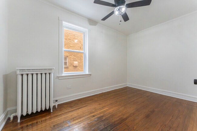 Building Photo - 1027 N Harlem Ave