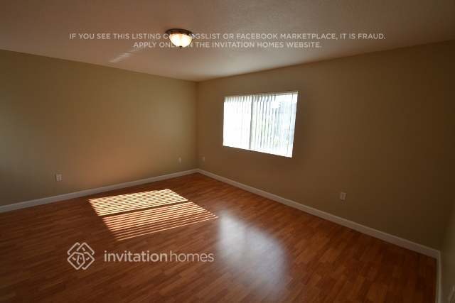 Building Photo - 13517 SW 118th Passage