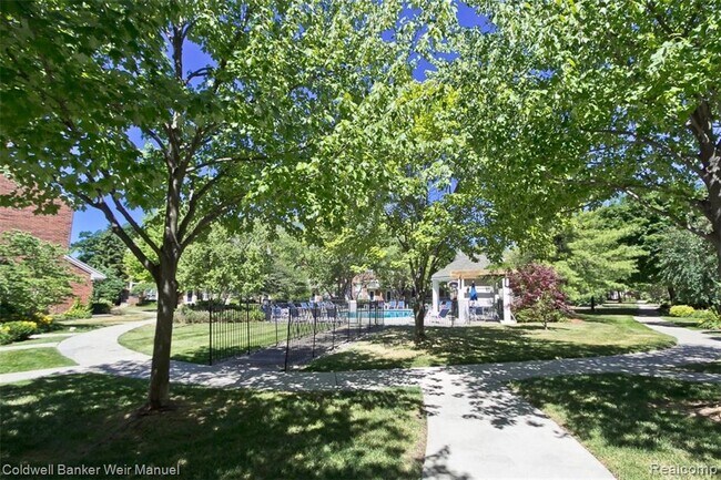 Building Photo - 1566 Maryland Club Dr
